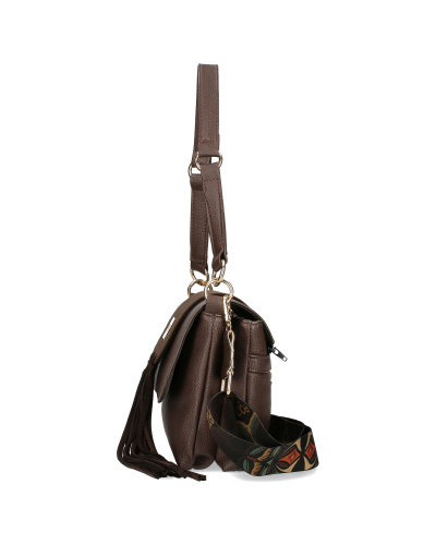 Messenger bag with interchangeable flaps