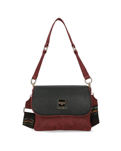 Messenger bag with interchangeable flaps