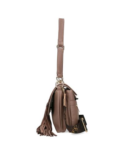 Messenger bag with interchangeable flaps