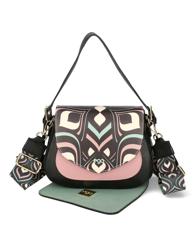 Torebka z dwoma wymiennymi klapkami