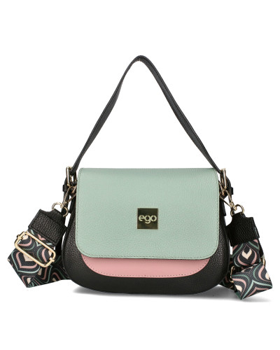 Bag with two interchangeable flaps