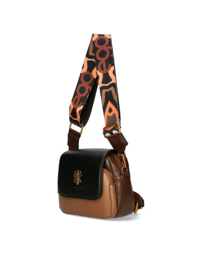 Small bag with interchangeable flaps