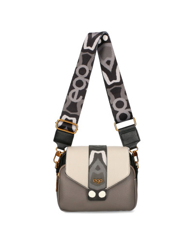 Small bag with interchangeable flaps