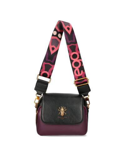 Small bag with interchangeable flaps