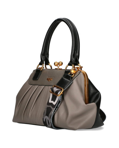 Double-sided bag with a detachable butterfly