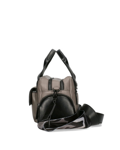 Double-sided bag with a detachable butterfly