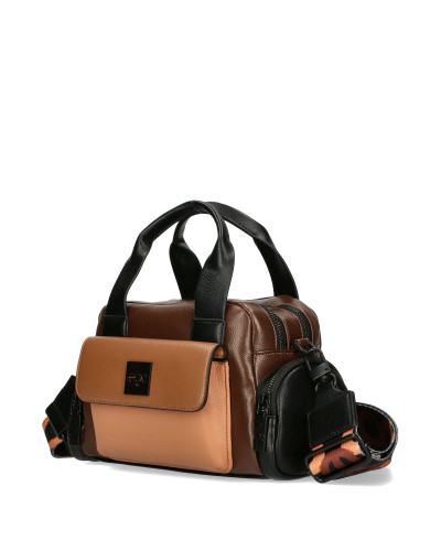 Double-sided bag with a detachable butterfly