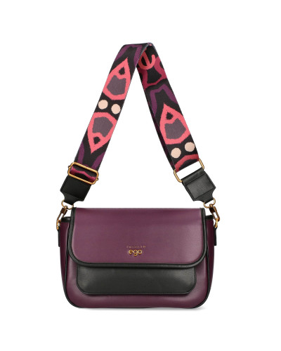 Mała torebka z klapką