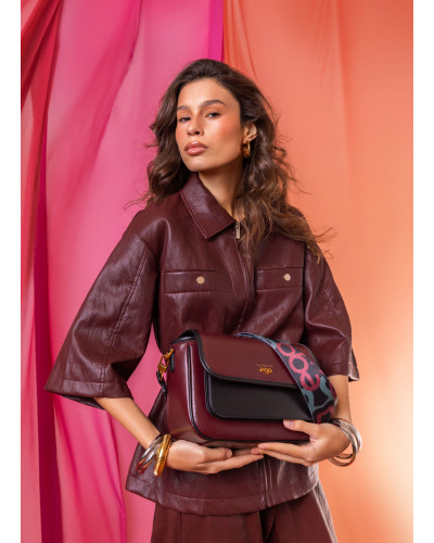 Mała torebka z klapką