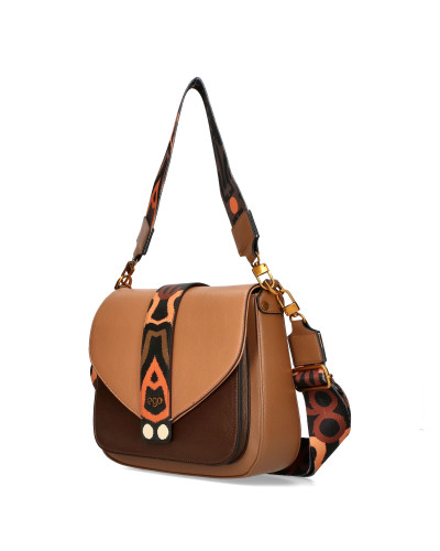 Messenger bag with two interchangeable flaps