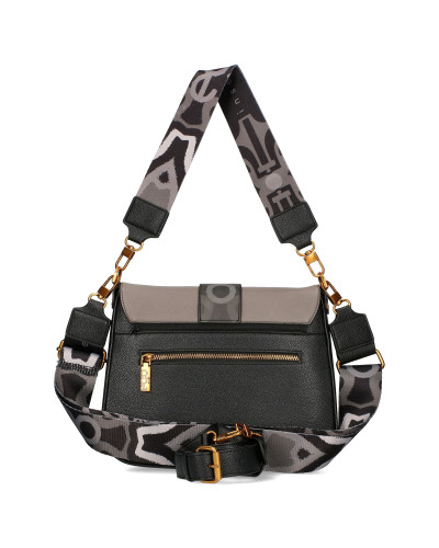 Messenger bag with two interchangeable flaps