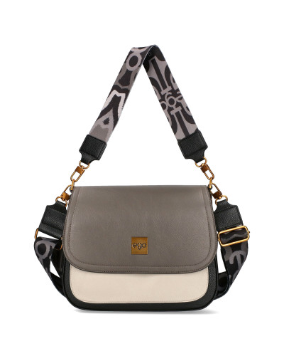 Messenger bag with two interchangeable flaps