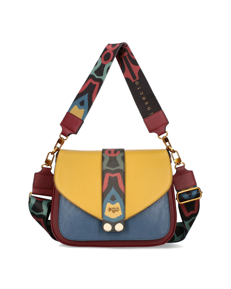 Messenger bag with two interchangeable flaps