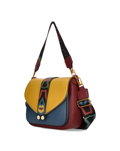 Messenger bag with two interchangeable flaps