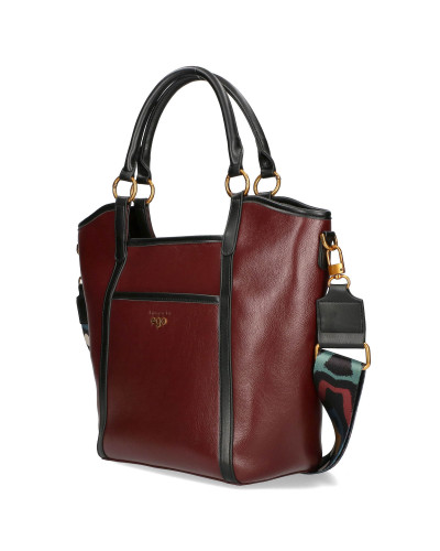 Torebka średniej wielkości