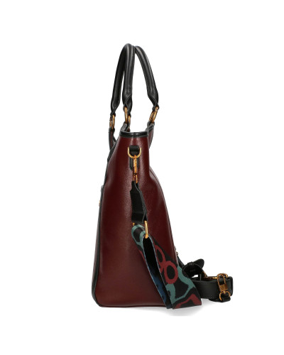 Medium-sized handbag