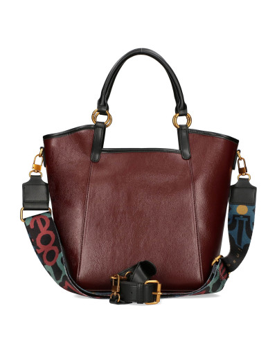 Torebka średniej wielkości