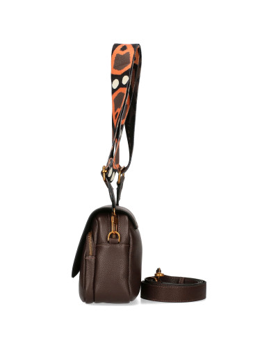 Small bag with a flap