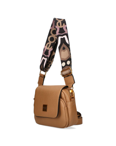 Mała torebka z klapką