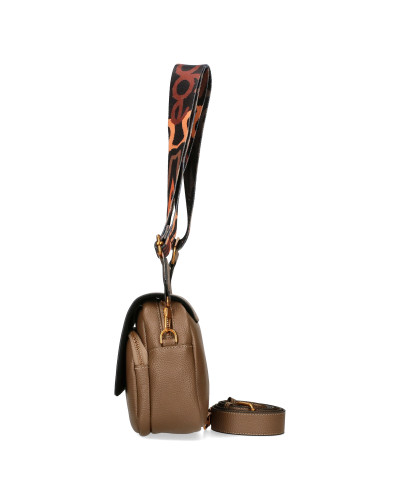 Small bag with a flap