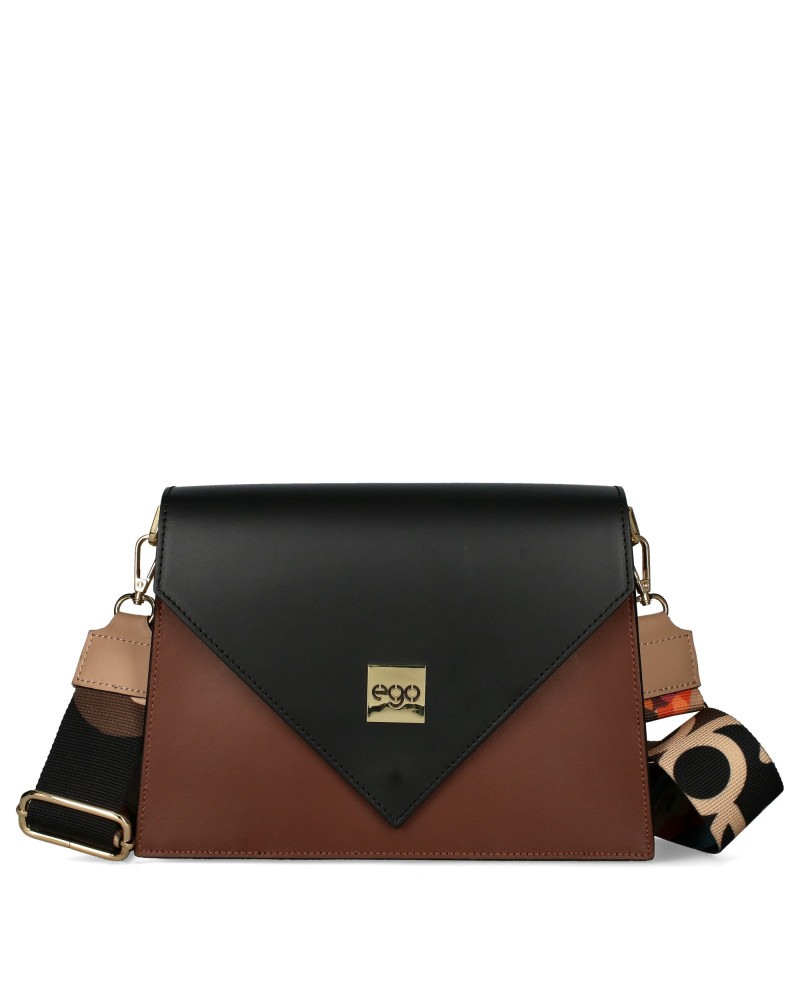Geometric flap bag