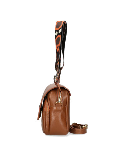 Medium-sized crossbody bag