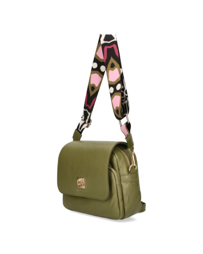 Medium-sized crossbody bag