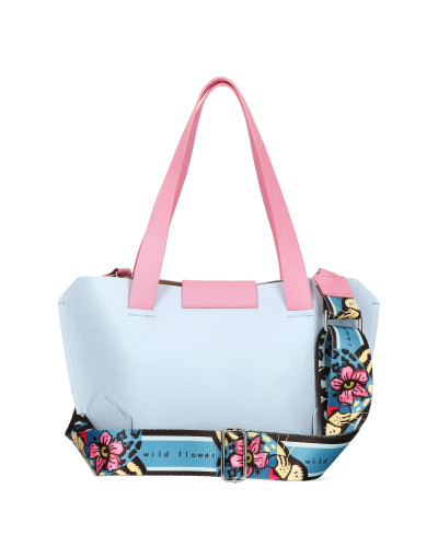 Medium-sized handbag with an inner pouch