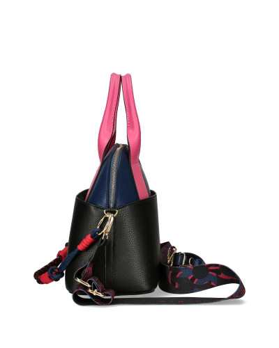 Torebka z trzema paskami