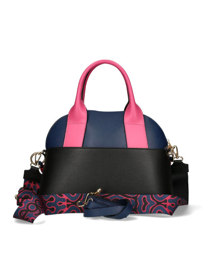 Torebka z trzema paskami