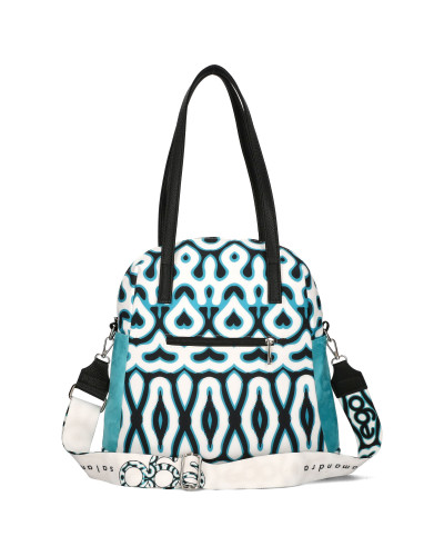 Spacious shoulder bag