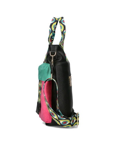 Torebka z kieszonkami na froncie