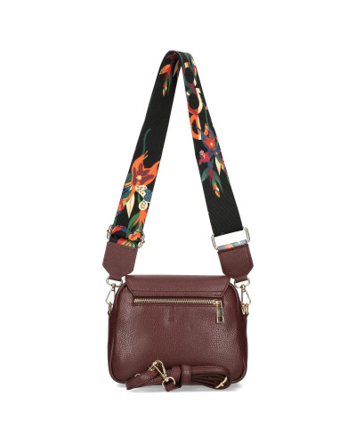 Small leather bag with a bee